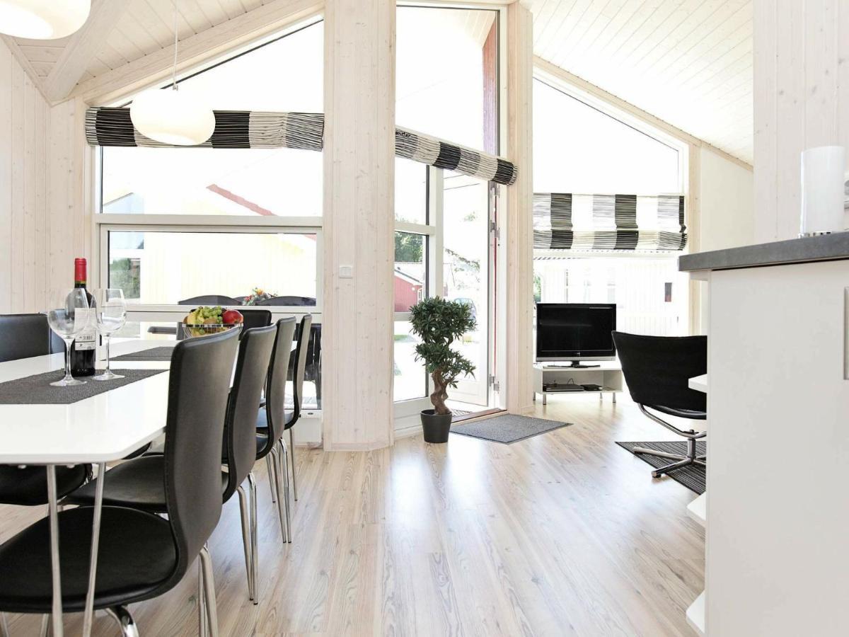 Four-Bedroom Holiday home in Großenbrode 1 Grossenbrode Exterior foto